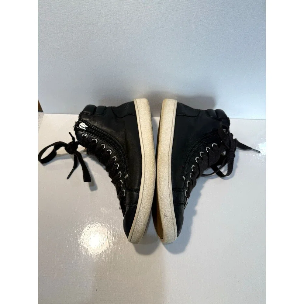 UGG great some